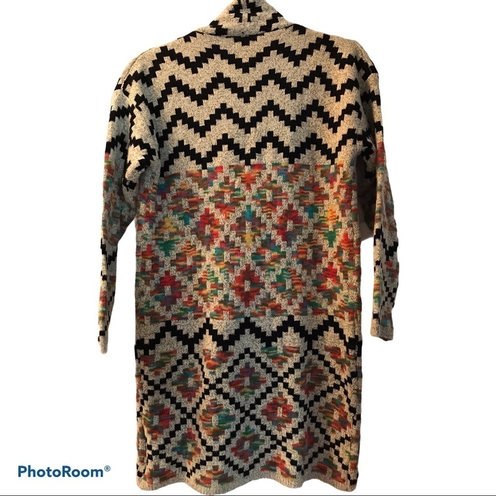 Cardigan Open Front Debut Geometric Pattern Woman… - image 2